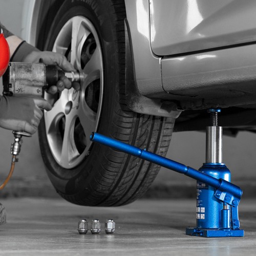 Домкрат гидравлический бутылочный Stels 51117 6 т 8