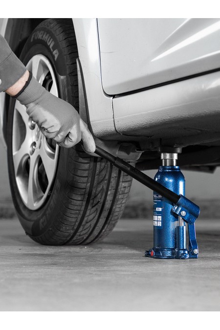 Домкрат гидравлический бутылочный Stels 51164 6т 7