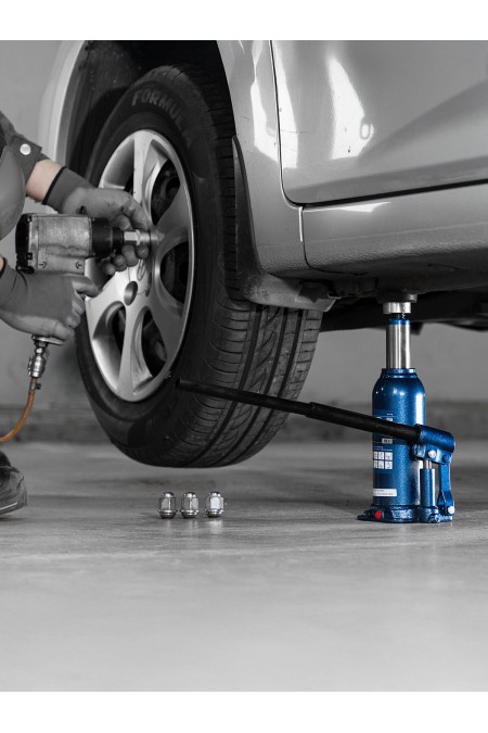 Домкрат гидравлический бутылочный Stels 51164 6т 9