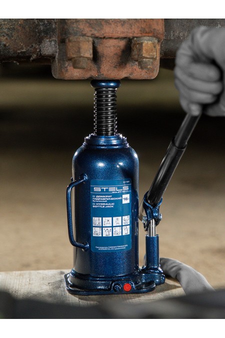 Домкрат гидравлический бутылочный Stels 51168 16т 8