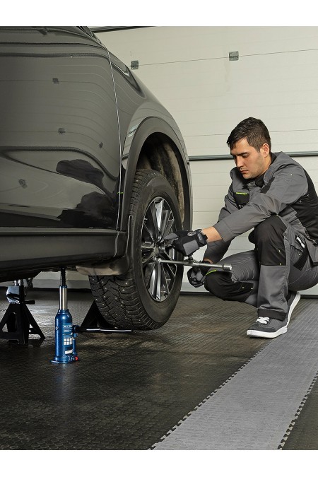 Домкрат гидравлический бутылочный Stels 51173 3т 9