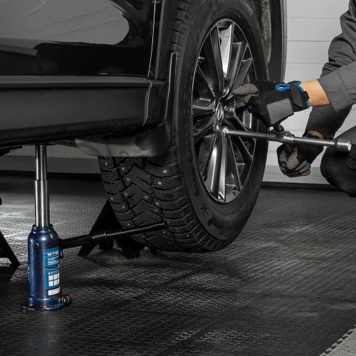 Домкрат гидравлический бутылочный телескопический Stels 51144 2т 3