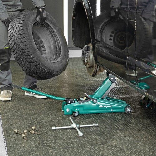 Домкрат гидравлический подкатной Сибртех 135-400мм 5