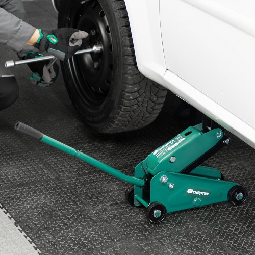 Домкрат гидравлический подкатной Сибртех 50837 2,5 т 148-387 мм 2