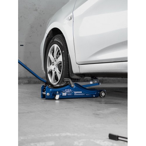 Домкрат гидравлический подкатной Stels 2т Low Profile 80-380 мм 51129 8