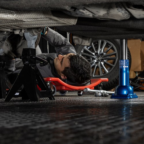 Домкрат механический бутылочный Stels 50105 2т 4