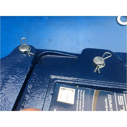 Домкрат реечный Stels 50529 5