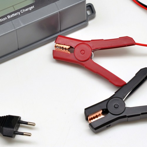 Зарядное устройство Berkut BCA-4 7