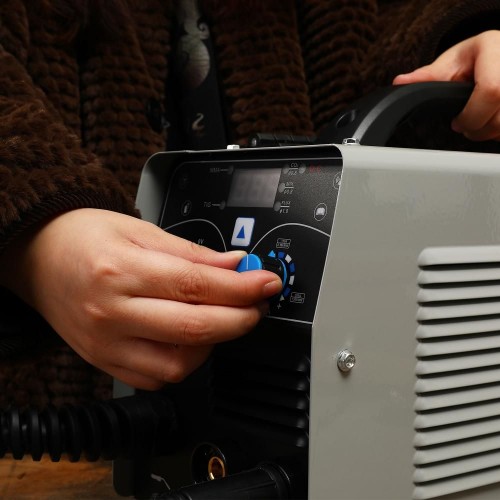 Сварочный полуавтомат Deko DKWM200A PRO (051-4686) 6