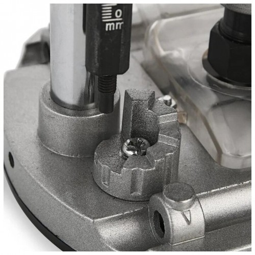 Фрезер Вихрь ФМ-1900 5