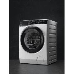 Стиральная машина AEG LFR73944QE (белый)