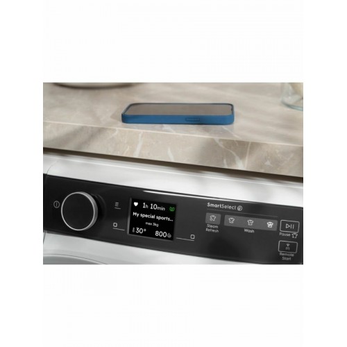 Стиральная машина Electrolux EW9F7607WCE (белый/черный люк) 1