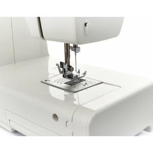 Швейная машина Chayka 142М (белый/серый) 7