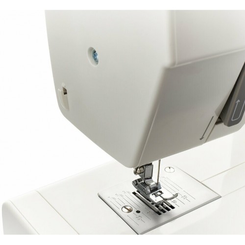 Швейная машина Chayka 142М (белый/серый) 9