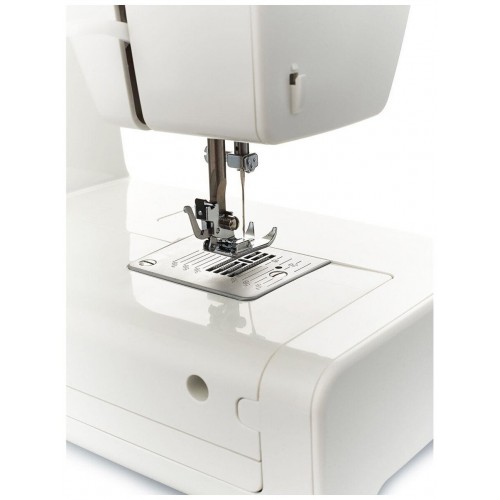 Швейная машина CHAYKA 145M (белый/красный) 1