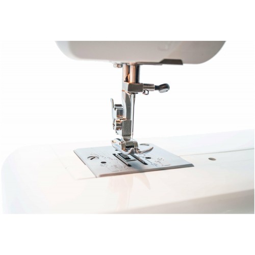 Швейная машина Janome Legend 2520 (белый) 5