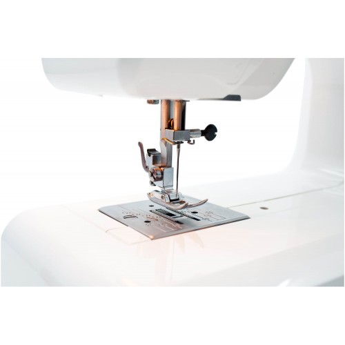 Швейная машина Janome Legend LE-20 (белый) 5