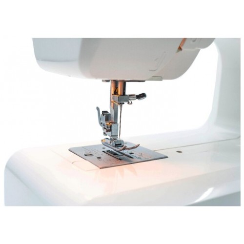 Швейная машина Janome Legend LE 25 (белый/голубой) 3