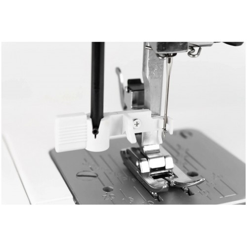 Швейная машина Janome LW-30 (белый) 2