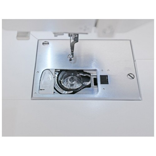 Швейная машина Janome Memory Craft 500Е (белый) 2