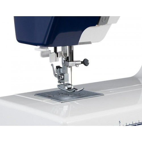 Швейная машина Janome SP901 (белый/синий) 2