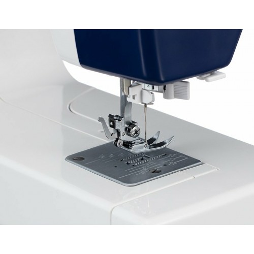 Швейная машина Janome SP903 (белый/синий) 3