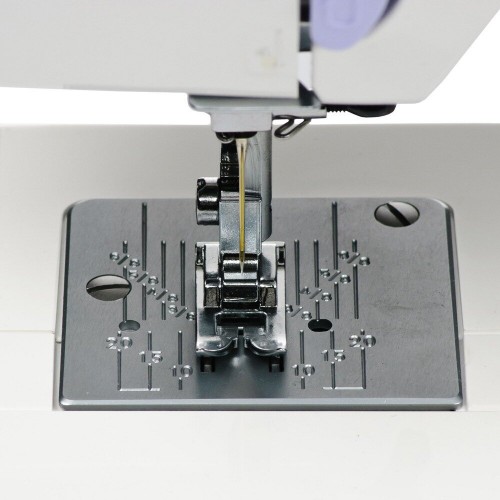 Швейная машина Janome VS52 (белый/сиреневый) 3