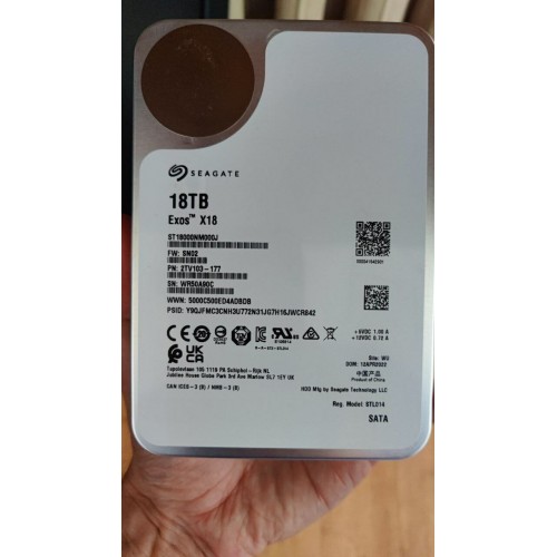 Внутренний HDD Seagate Exos X18 18 ТБ (ST18000NM000J) 4
