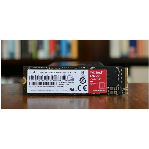 Внутренний SSD Western Digital Red 2 ТБ (WDS200T1R0C) 5