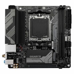 Материнская плата GIGABYTE A620I AX