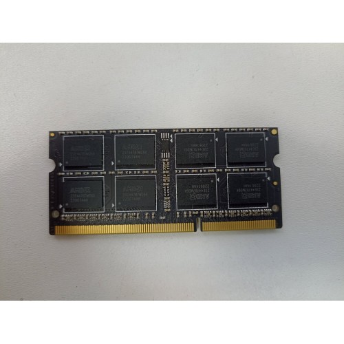 Оперативная память AMD Radeon R5 Entertainment Series 8 ГБ DDR3 1600 МГц SODIMM CL11 (R538G1601S2S-U) 3