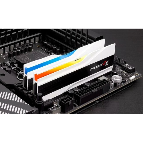 Оперативная память G.SKILL DDR5 TRIDENT Z5 RGB 64 ГБ (32 ГБ x 2 шт.) DDR5 6000 МГц DIMM CL30 (F5-6000J3040G32GX2-TZ5RW) 1