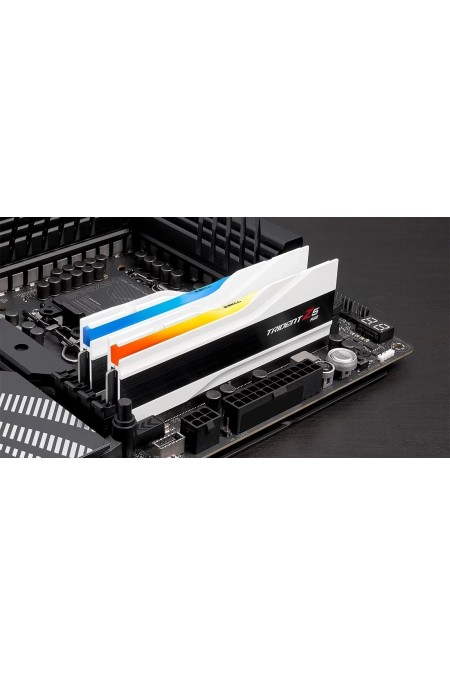 Оперативная память G.SKILL Trident Z5 RGB 64 ГБ (32 ГБ x 2 шт.) DDR5 6000 МГц DIMM CL28 (F5-6000J2836G32GX2-TZ5RW) 4