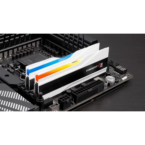Оперативная память G.SKILL Trident Z5 RGB 96 ГБ (48 ГБ x 2 шт.) DDR5 6000 МГц DIMM CL30 (F5-6000J3036F48GX2-TZ5RW) 6