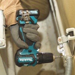 Дрель-шуруповерт Makita DF332DWAE
