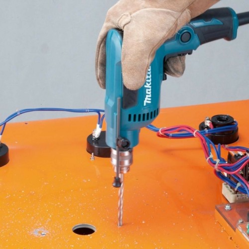 Дрель безударная Makita DP2010 8