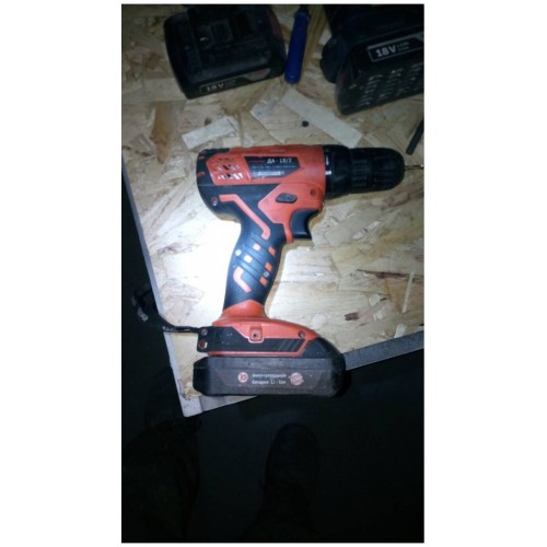 Дрель-шуруповерт КАЛИБР ДА-18-2А+ 3