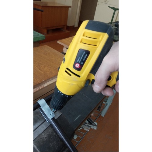 Дрель-шуруповерт Калибр ДЭ- 550/2ШМ 8