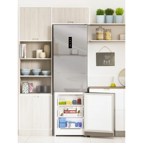 Холодильник INDESIT ITS 5200 XB (серебристый) 3