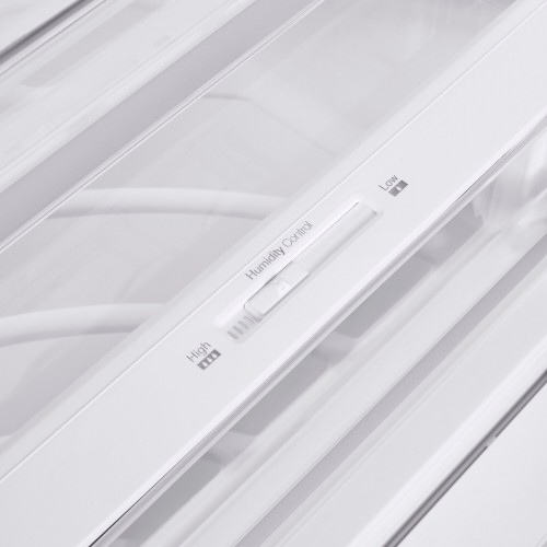 Холодильник MAUNFELD MFF200NFB (черный) 7