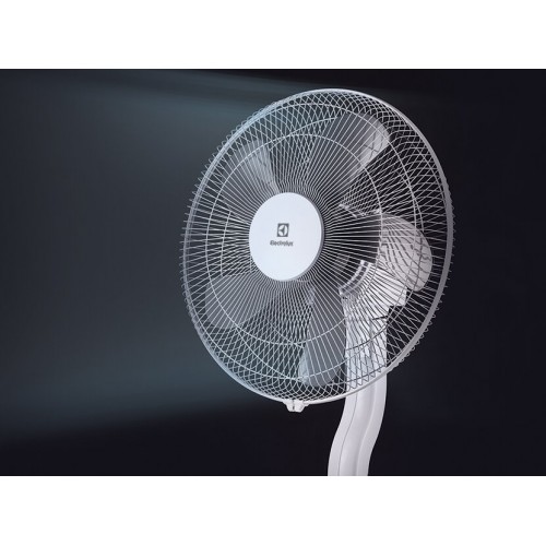 Напольный вентилятор Electrolux EFF-1003D (белый/серый) 9