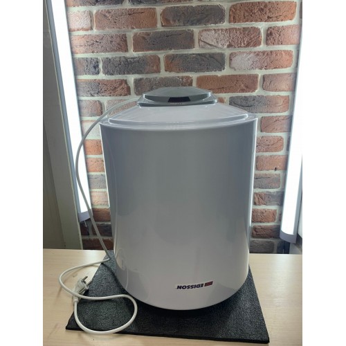 Накопительный электрический водонагреватель Edisson ES 30 V (белый) 3