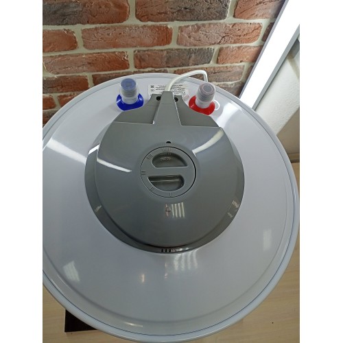 Накопительный электрический водонагреватель Edisson ES 30 V (белый) 5