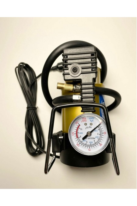 Автомобильный компрессор TORNADO АC-580 (черный/золотой) 5