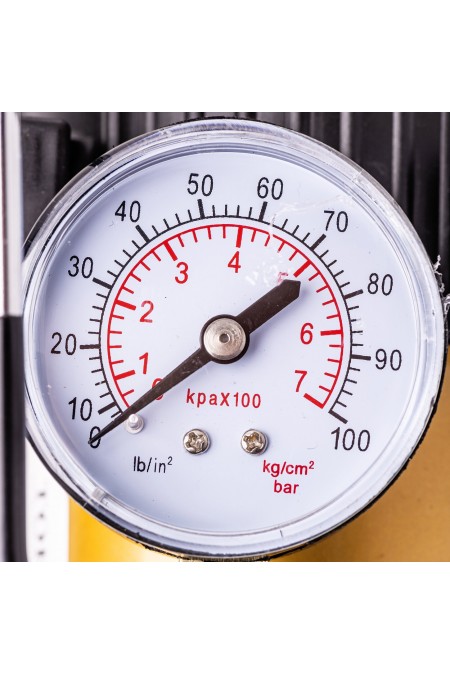 Автомобильный компрессор TORNADO АC-580 (черный/золотой) 7