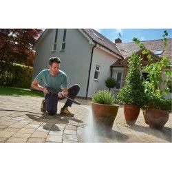 Мойка высокого давления Bosch UniversalAquatak 125 0.600.8A7.A00 (зеленый/черный)