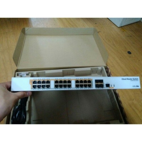 Коммутатор MikroTik CRS328-24P-4S+RM (белый) 8