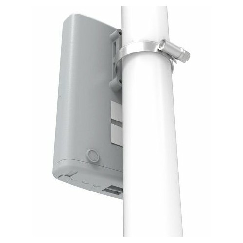 Маршрутизатор MikroTik RB750P-PBR2 (белый) 2