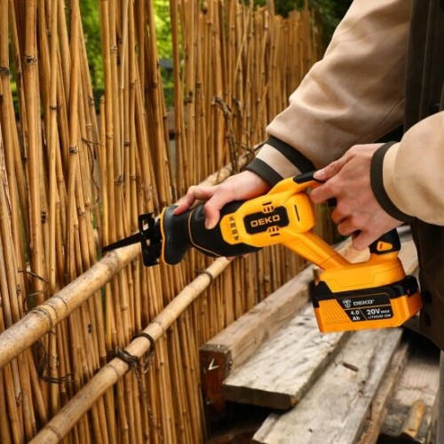 Пила сабельная Deko DKRS20 (085-1126) 1