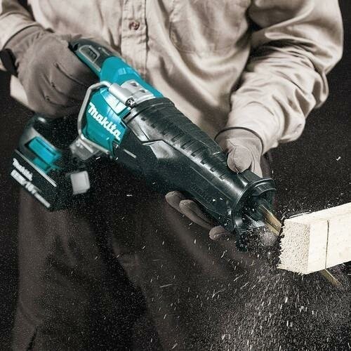 Пила сабельная Makita DJR187Z 2